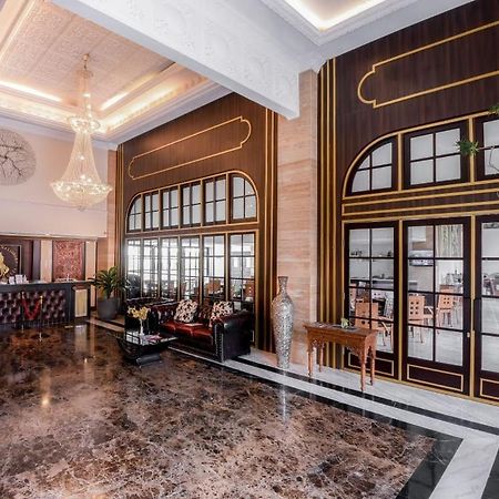 D'Senopati Malioboro Grand Hotel Yogyakarta Ngoại thất bức ảnh