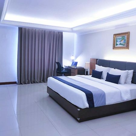 D'Senopati Malioboro Grand Hotel Yogyakarta Ngoại thất bức ảnh