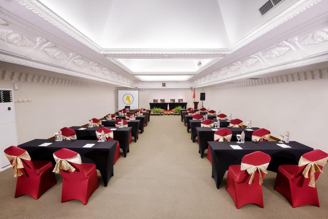 D'Senopati Malioboro Grand Hotel Yogyakarta Ngoại thất bức ảnh
