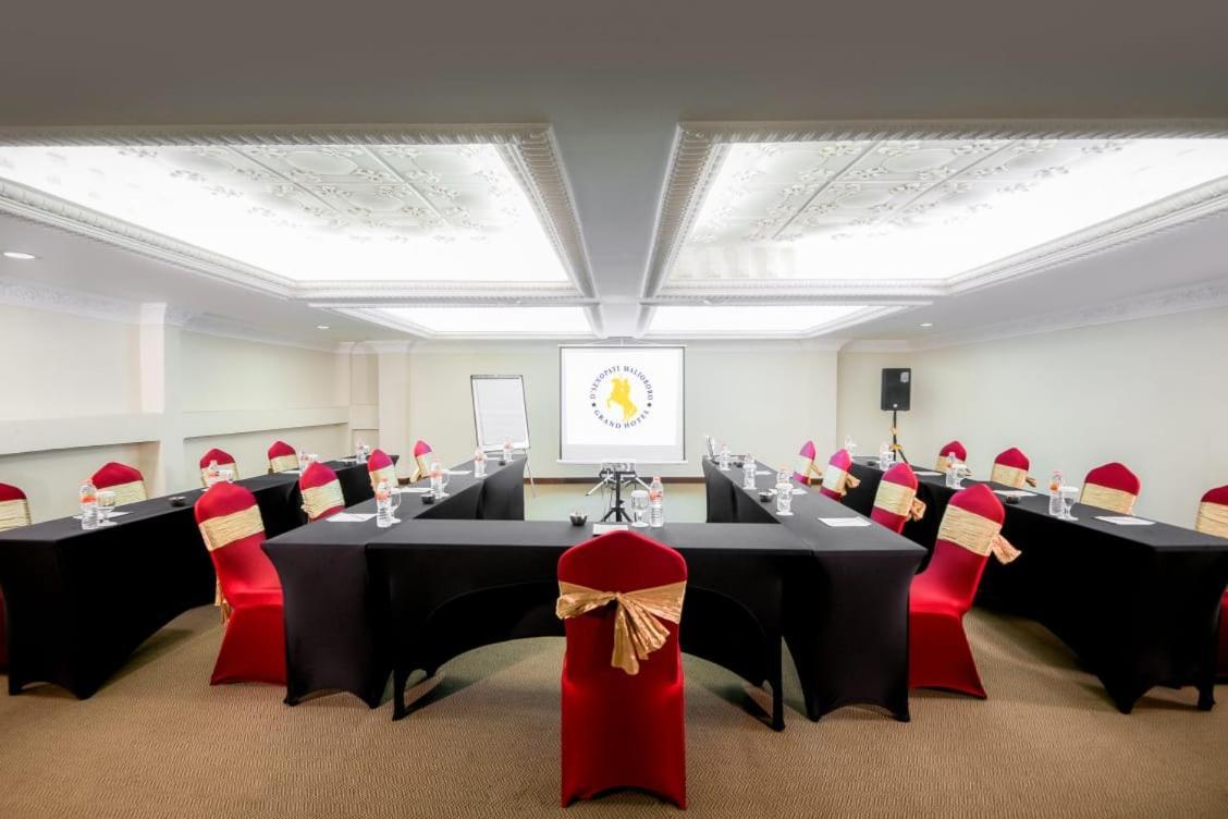 D'Senopati Malioboro Grand Hotel Yogyakarta Ngoại thất bức ảnh