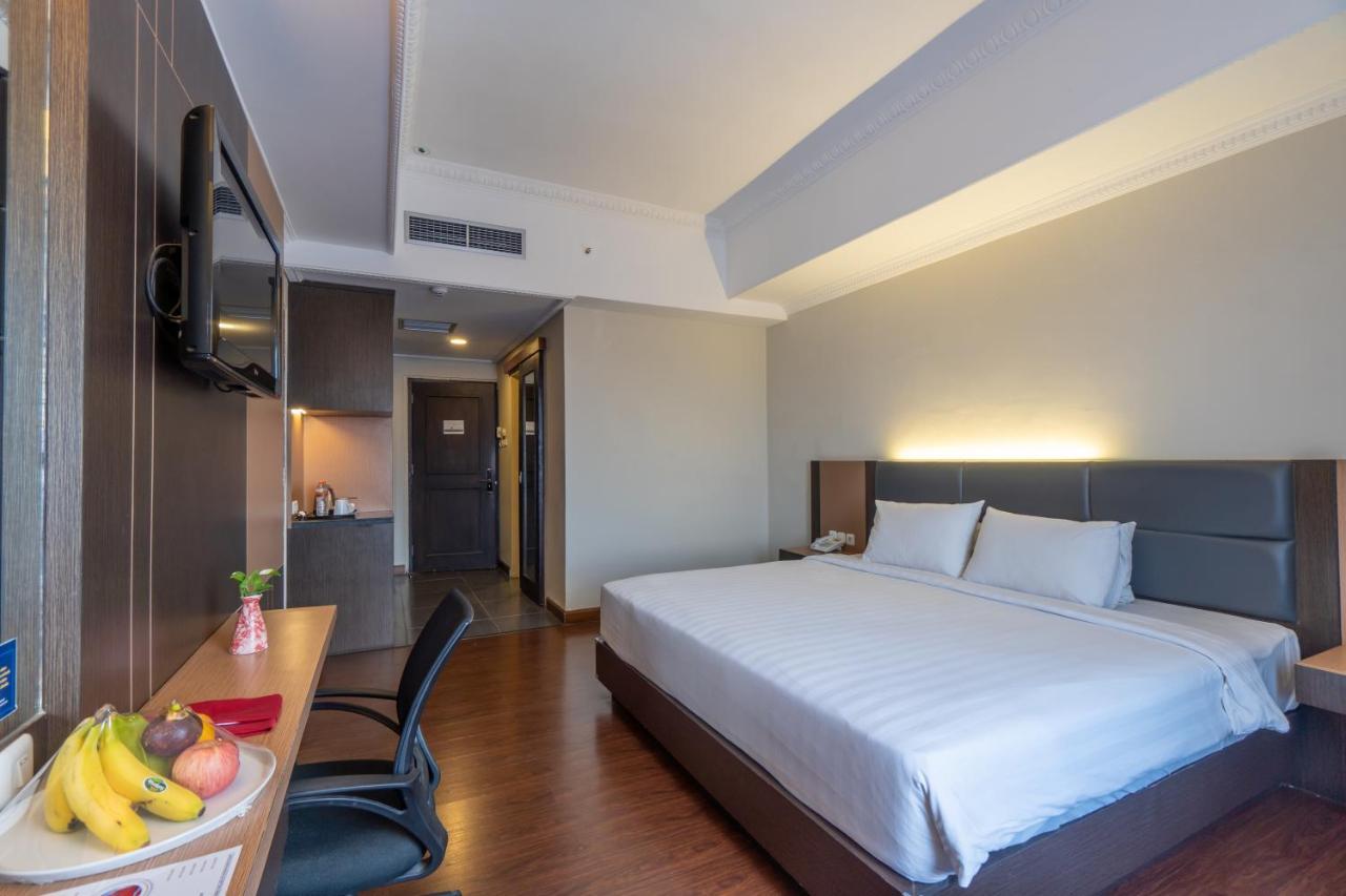 D'Senopati Malioboro Grand Hotel Yogyakarta Ngoại thất bức ảnh