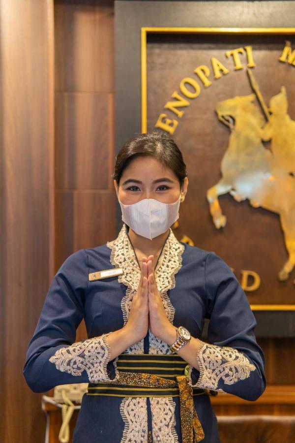 D'Senopati Malioboro Grand Hotel Yogyakarta Ngoại thất bức ảnh